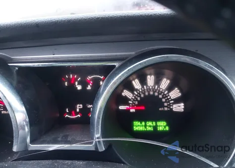 2009 Ford Mustang V6/V6 Premium z USA, uszkodzony, nr VIN 1ZVHT84N195118747